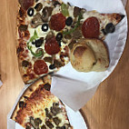 Sal's Pizza Hartford food