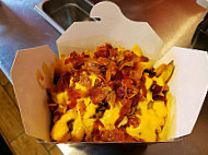 Smoke's Poutinerie food