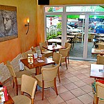 Bistro Bel Ami outside