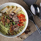 Warung Pak Teh, Bihun Sup Utara food