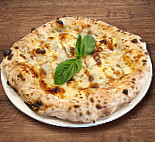 Goodfellas Wood Oven Pizza food