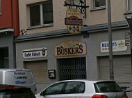 Busker's Irish Pub outside