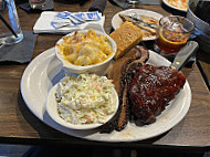 Smokehouse 52 Bbq Saline food