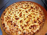 Tony's Pizza food