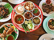 Thai Chef food