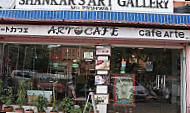 Art Cafe outside