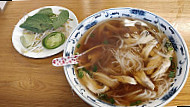 Pho Thgn Brothers food