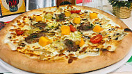 Pizza Gusto food