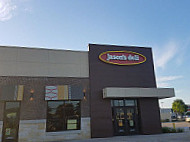 Jason's Deli outside