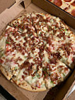 Hunt Club Pizza food