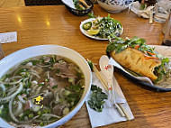 Pho 400 food