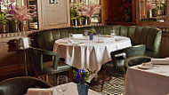 Ormer Mayfair food