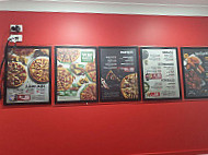 Pizza Hut Currimundi food