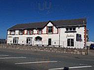 Jake's Family Pub outside