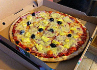 Pizza Braises food