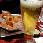 Red Robin Gourmet Burgers And Brews food