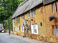 The Wheatsheaf outside