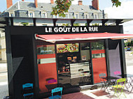 Le Gout de la Rue outside