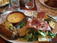 La Pataterie food