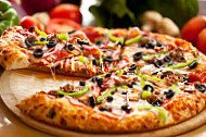 Pizza Hut Browns Plains Westpoint food