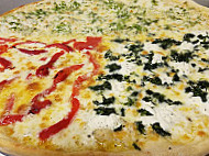 San Remo Pizza food