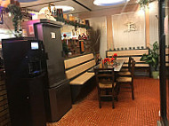 Pizzeria Prosecco inside