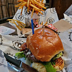 B Spot Burgers food