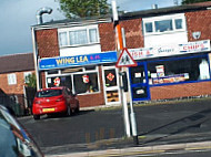 Wing Lea outside