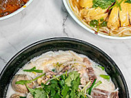 Tin Sing Yunnam Rice Noodles food