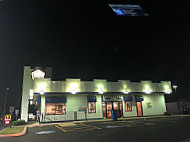 White Castle Bolingbrook outside