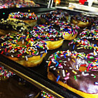 Winchell's Donut House food