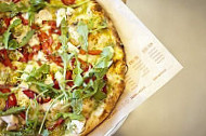 Blaze Pizza food