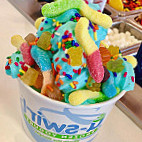 U-swirl Frozen Yogurt food