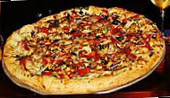 Roberto's Pizzeria Sports Grill food