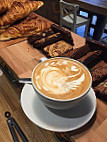 Roundsquare Roastery Coffee House food