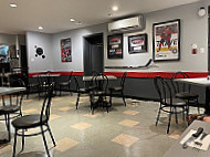 Restaurant Momesso inside