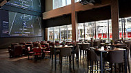 Biggio's - Houston Marriott Marquis inside