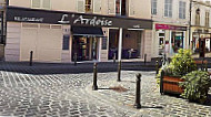 L'ardoise outside