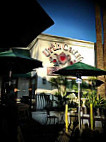 Urth Caffe Melrose outside