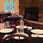 The Red Oak Restaurant inside