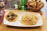 Trattoria Pizzeria Pan E Vin food