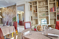 Le Place Neuve Hotel Restaurant food