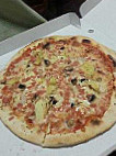 Pizza Pazza food