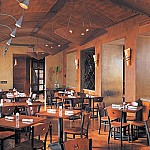 Paesanos - Lincoln Heights inside