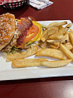 Red Robin Gourmet Burgers And Brews food