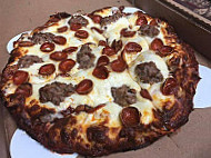 Geno's Pizza food