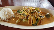 Simply Thai Bistro food