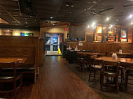 Outback Steakhouse inside