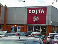 Costa Coffee outside