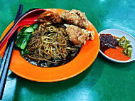 Wantan Mee Tasek food